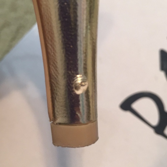 BCBG Paris gold strappy evening shoes - Picture 5 of 5